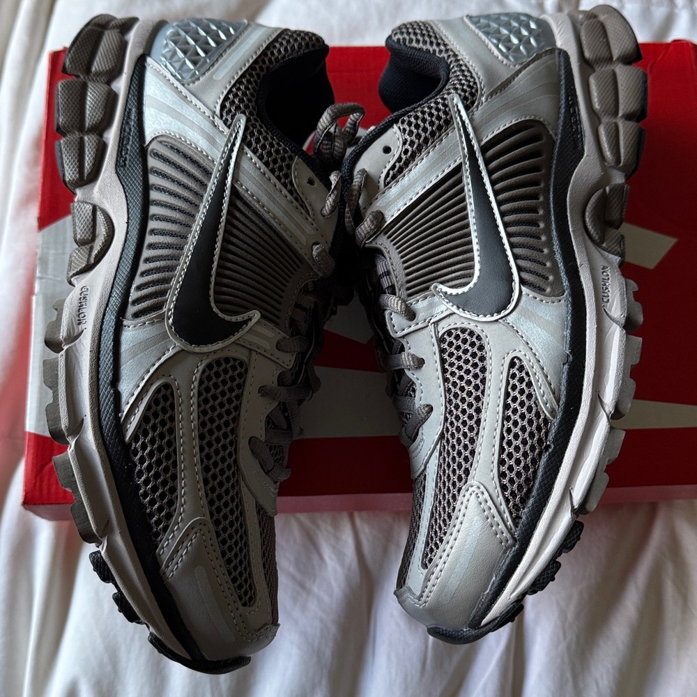 Nike zoom vomero 5 - Picture 2 of 5